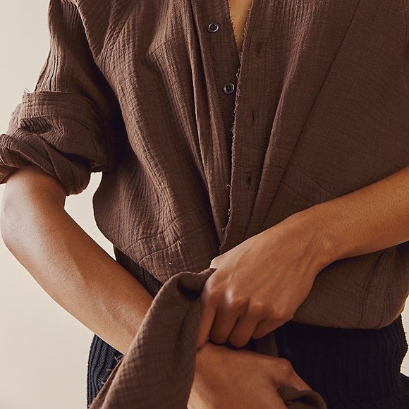 Free People Summer Daydream Buttondown - Picture 4 of 8